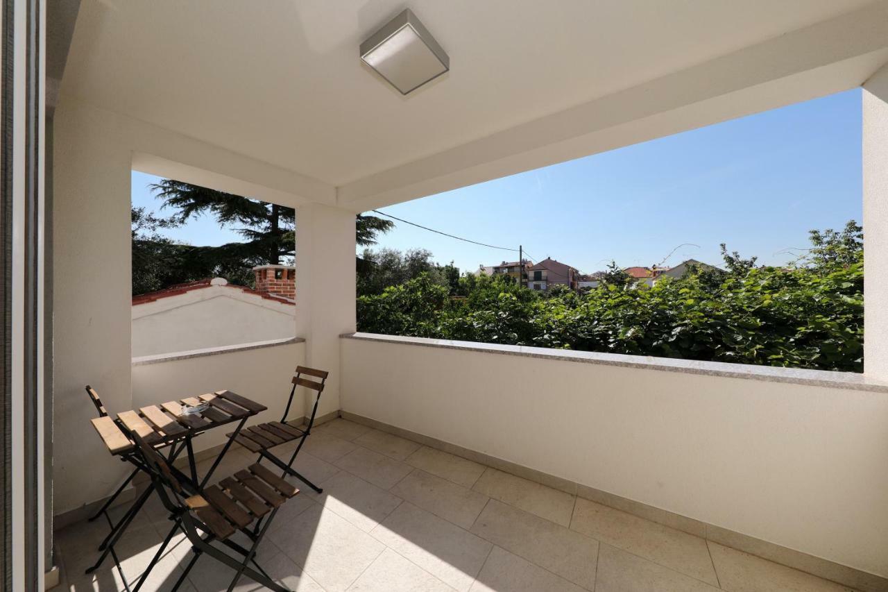 Apartments Ivanov 扎达尔 外观 照片