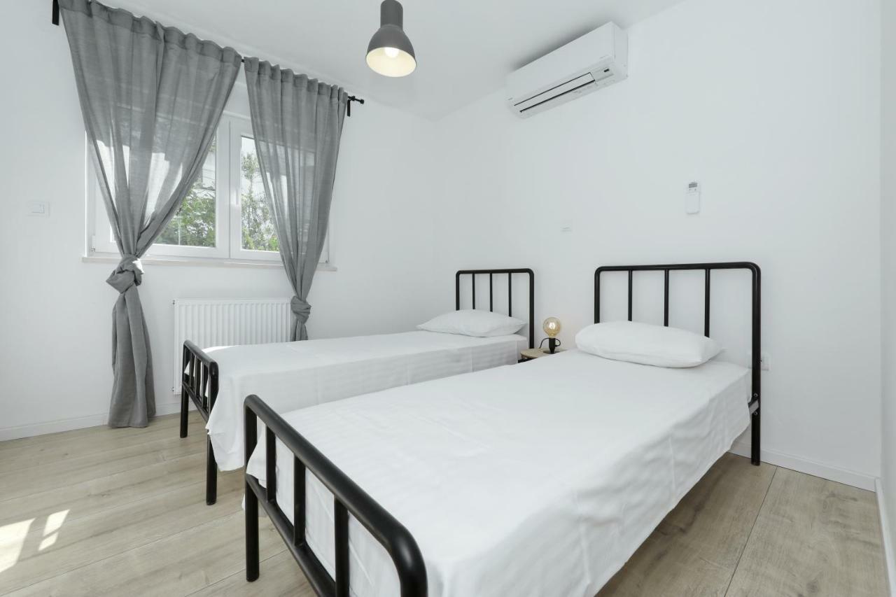 Apartments Ivanov 扎达尔 外观 照片